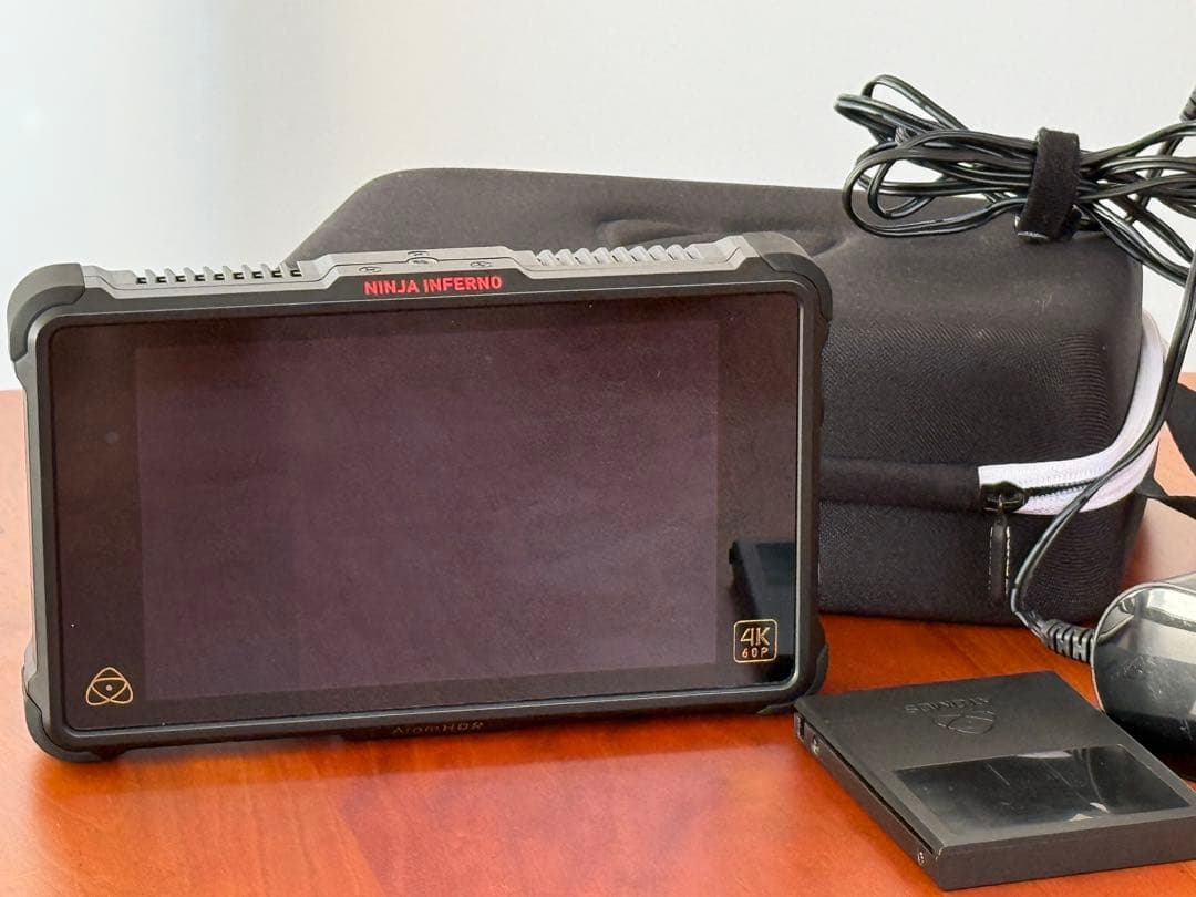 美品　ATOMOS NINJA INFERNO 4K 60p モニターレコーダー
