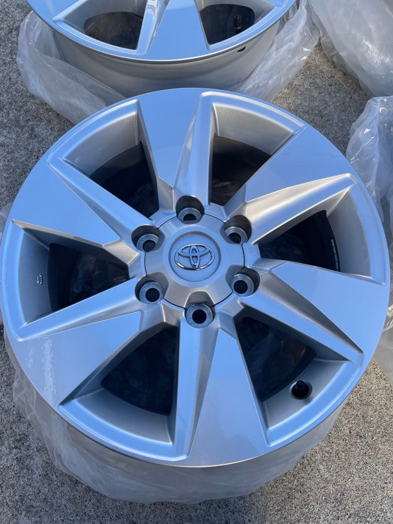 プラド 150 後期　純正　17インチ ホイール ナット　センターキャップ