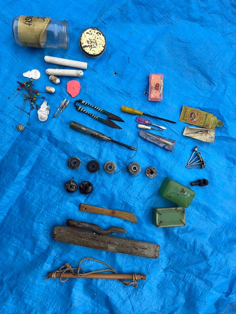 100年前のシンガーミシン網脚 テーブル