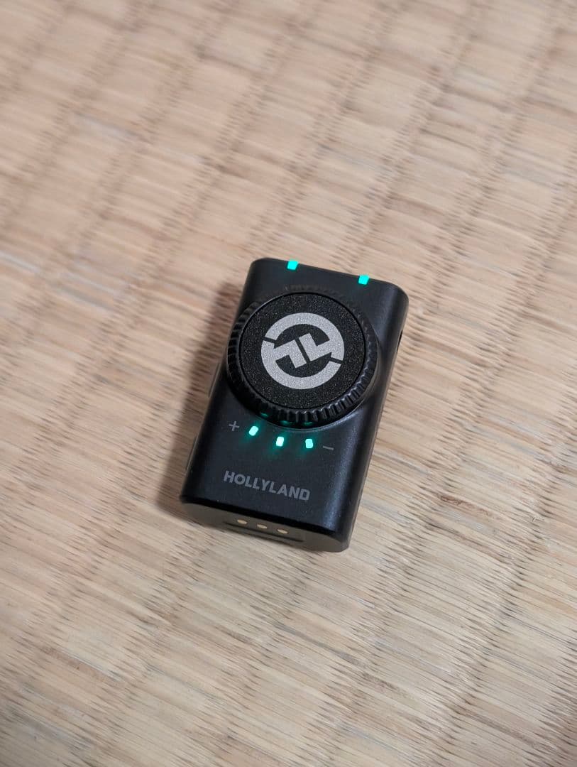 Hollyland Lark M2 ワイヤレスマイク　スマホ、カメラ用