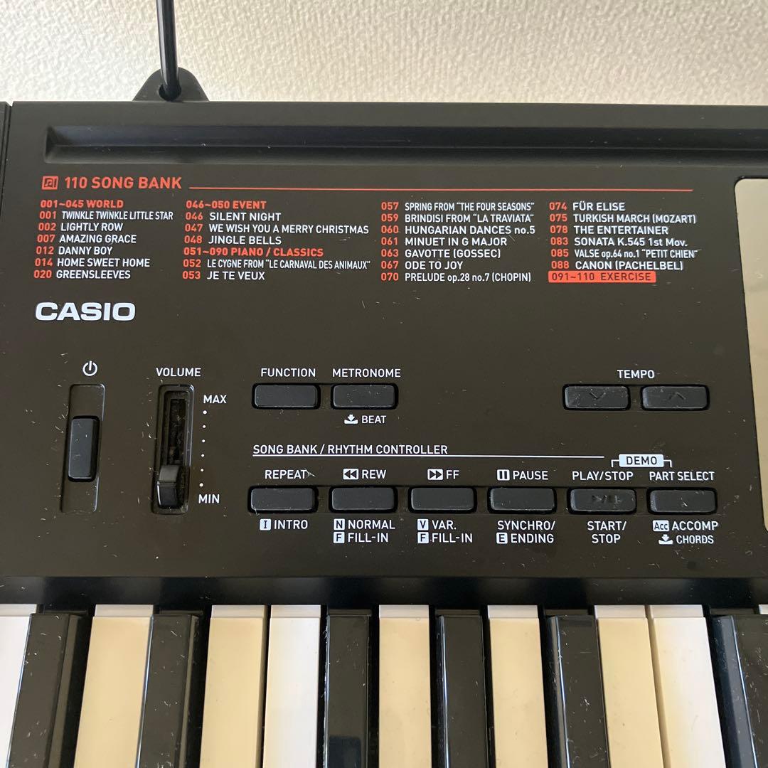 電子キーボード　CASIO 61鍵　スタンド付き　箱・説明書有り