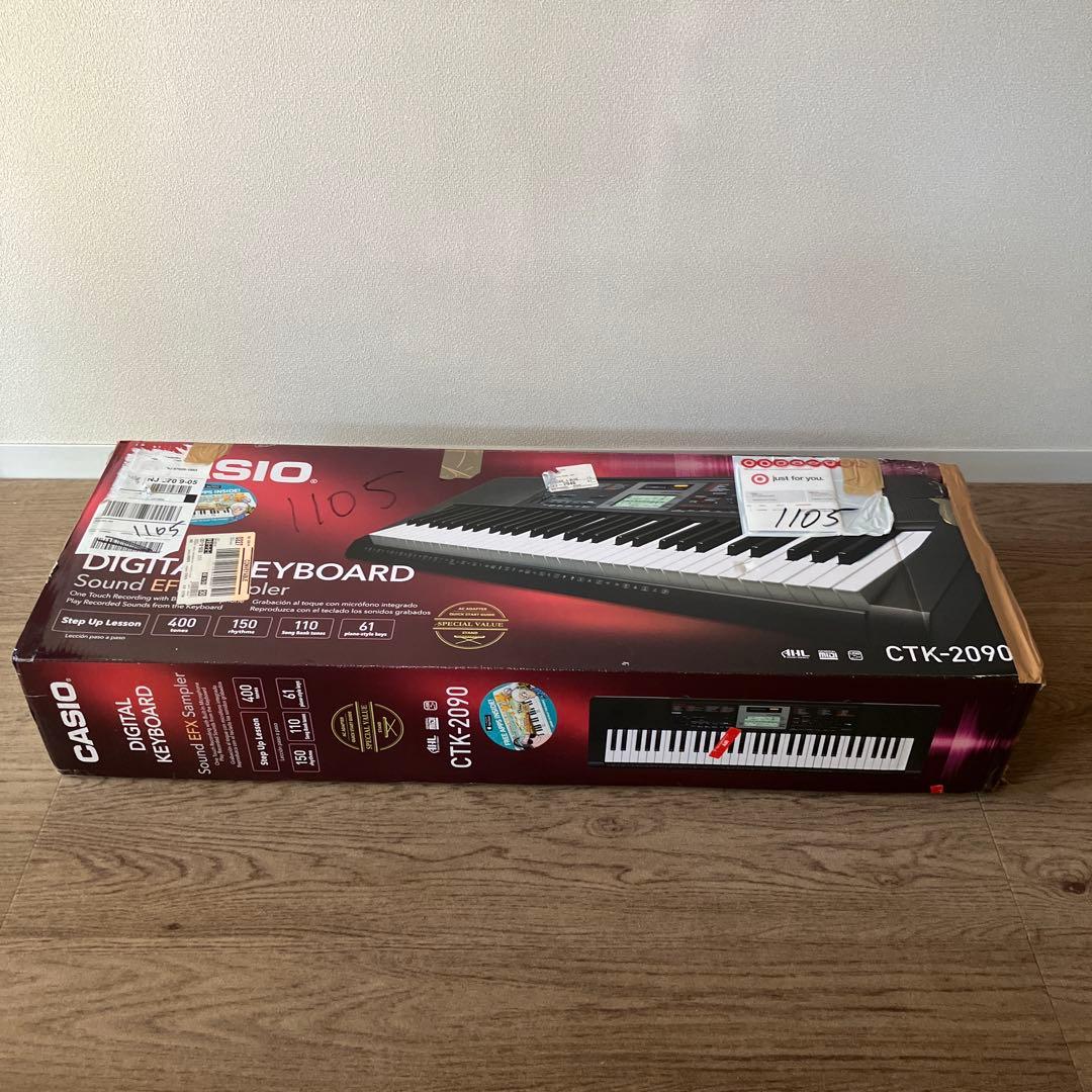 電子キーボード　CASIO 61鍵　スタンド付き　箱・説明書有り