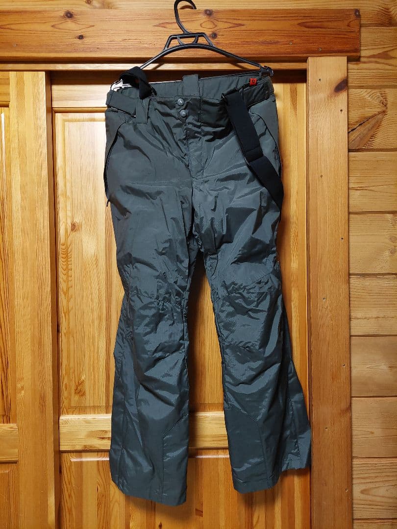 Marmot マーモット 上下セットで　Lサイズ　美品&ほぼ未使用　防寒