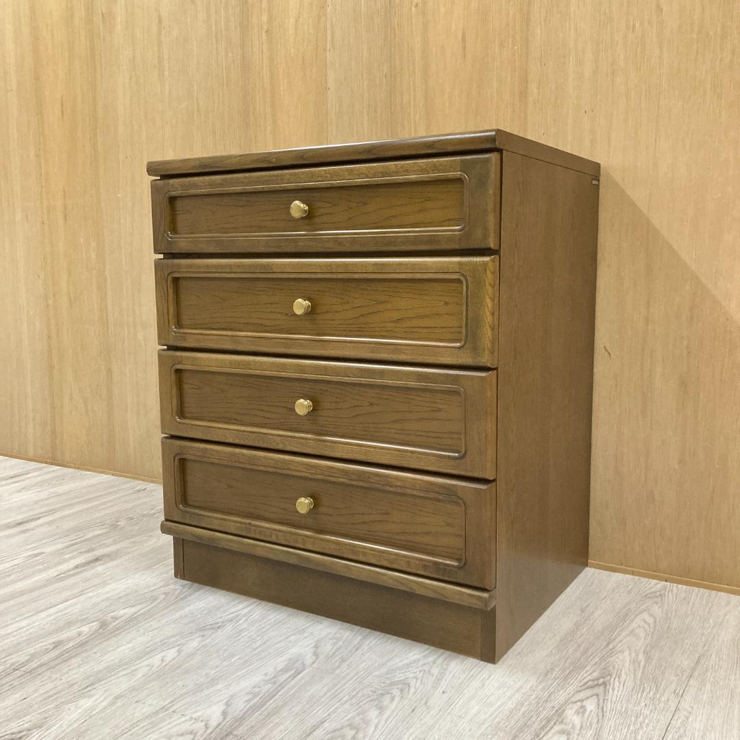 【カリモク】４段チェスト　タンス　引き出し サイドチェスト