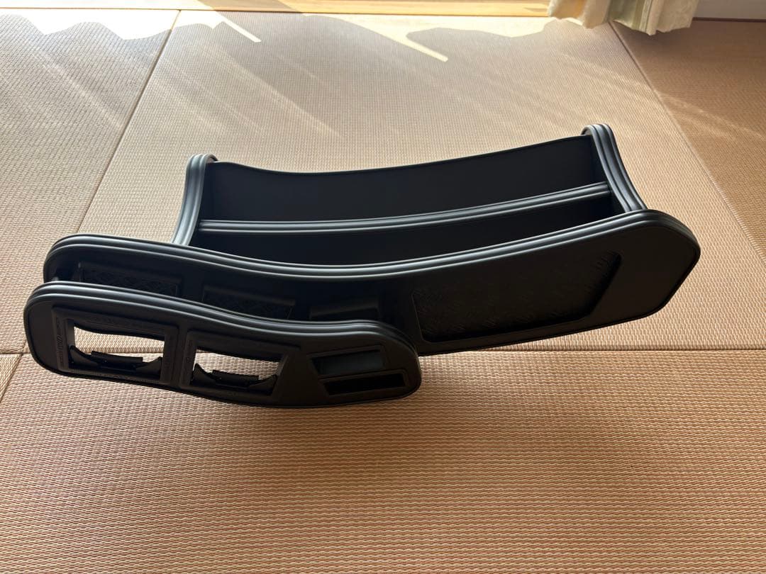 【超美品】E52エルグランド GARSON フロントテーブル マットブラック