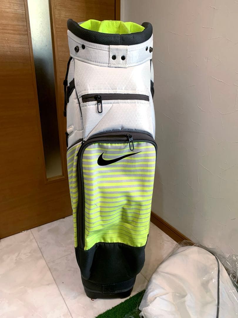 希少　完売　ナイキ　NIKE スポーツカート3　14分割　キャディバッグ