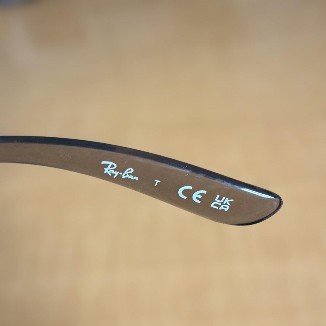 Ray-Ban クリアフレーム サングラス　レンズ グレー