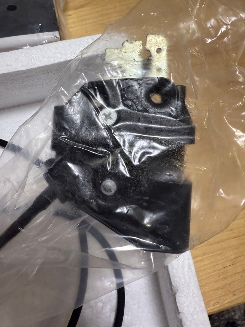 ハイエース200系フロントドアイージークローザーキット