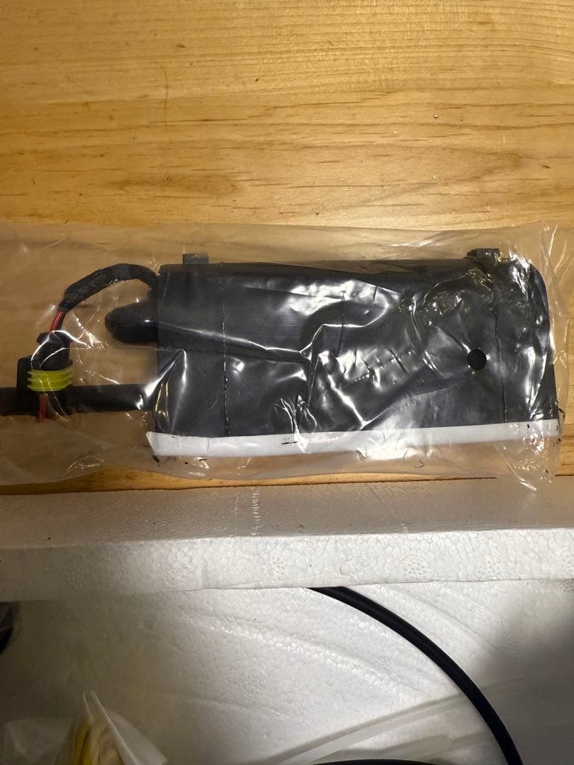 ハイエース200系フロントドアイージークローザーキット