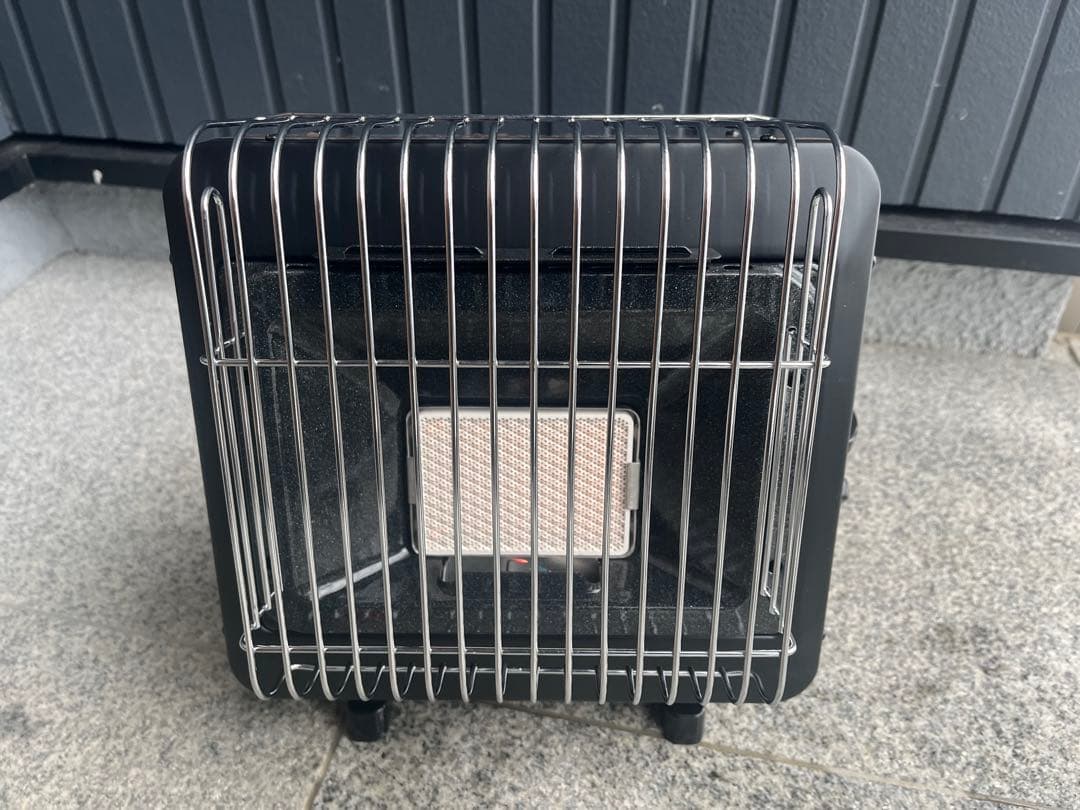 Iwataani イワタニアウトドアカセットヒーター