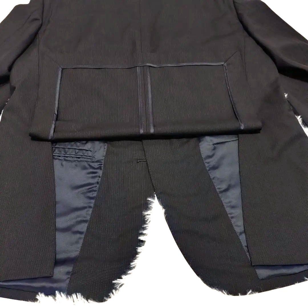 BURBERRY LONDON 羊毛100% 黒 BB4 （2L〜3L相当）