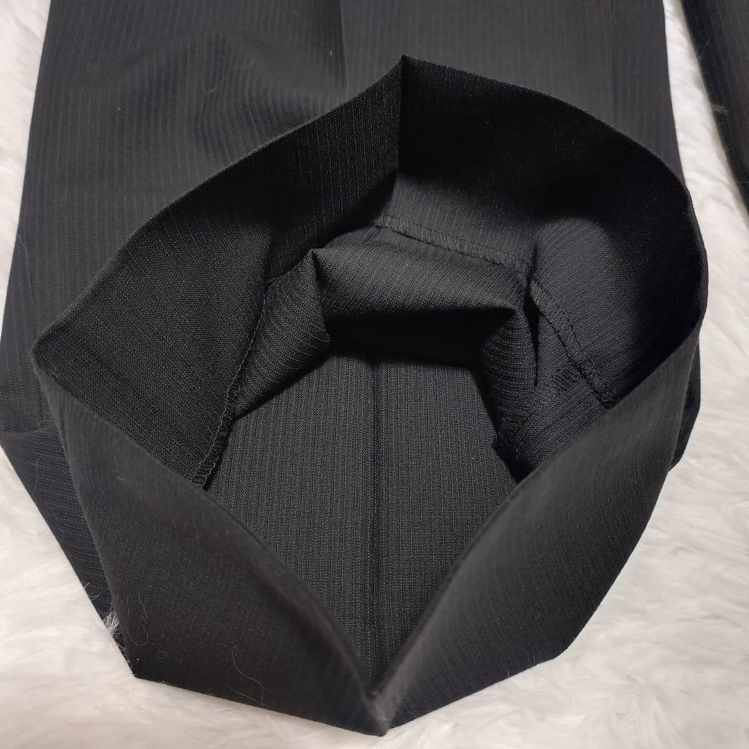 BURBERRY LONDON 羊毛100% 黒 BB4 （2L〜3L相当）