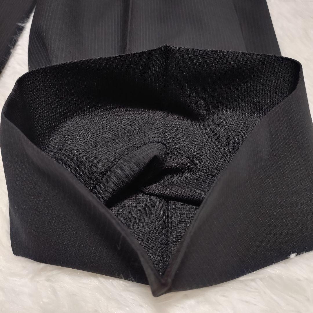 BURBERRY LONDON 羊毛100% 黒 BB4 （2L〜3L相当）