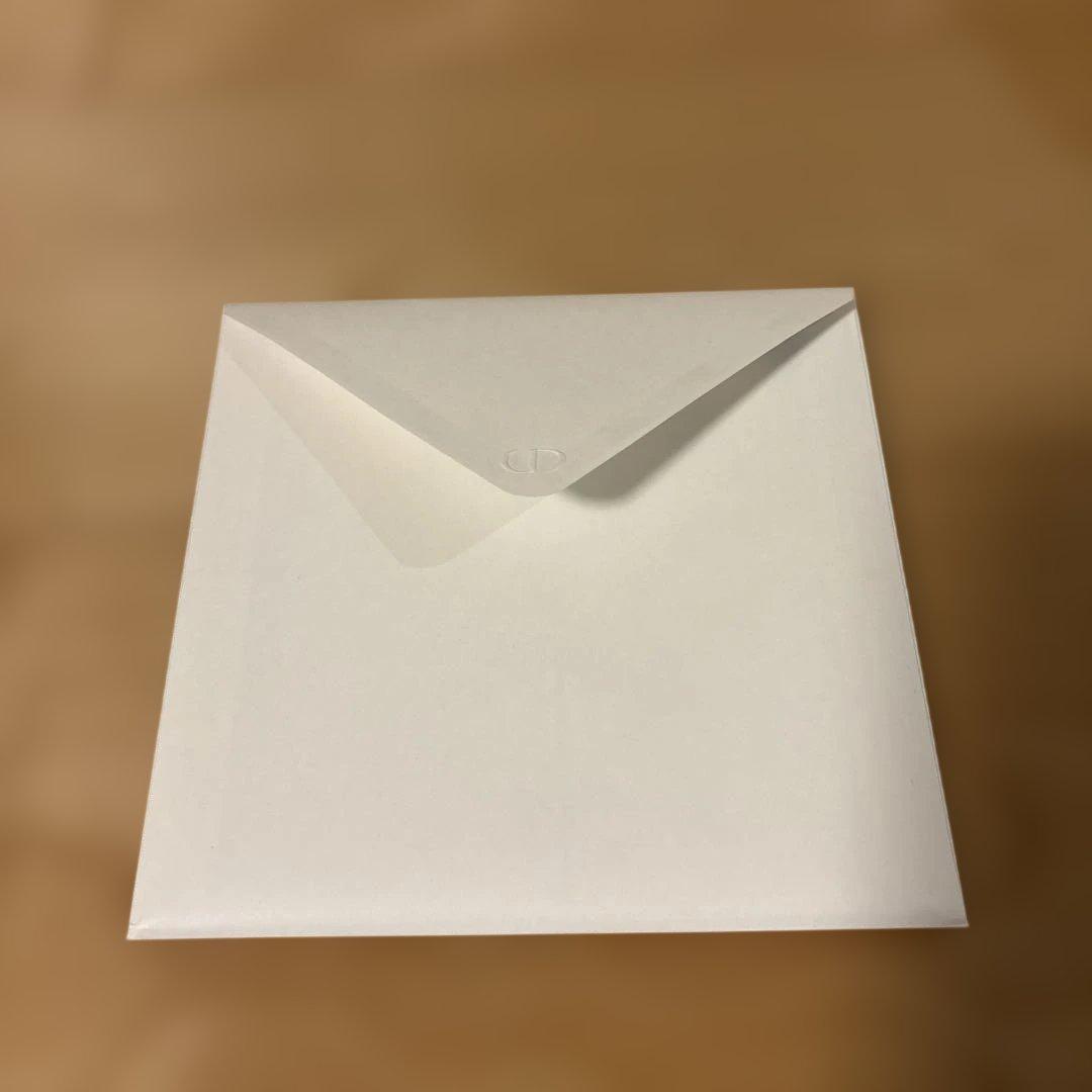 DIOR クリスマスコフレ2024 ビューティ&ケアセット　ショッパー付