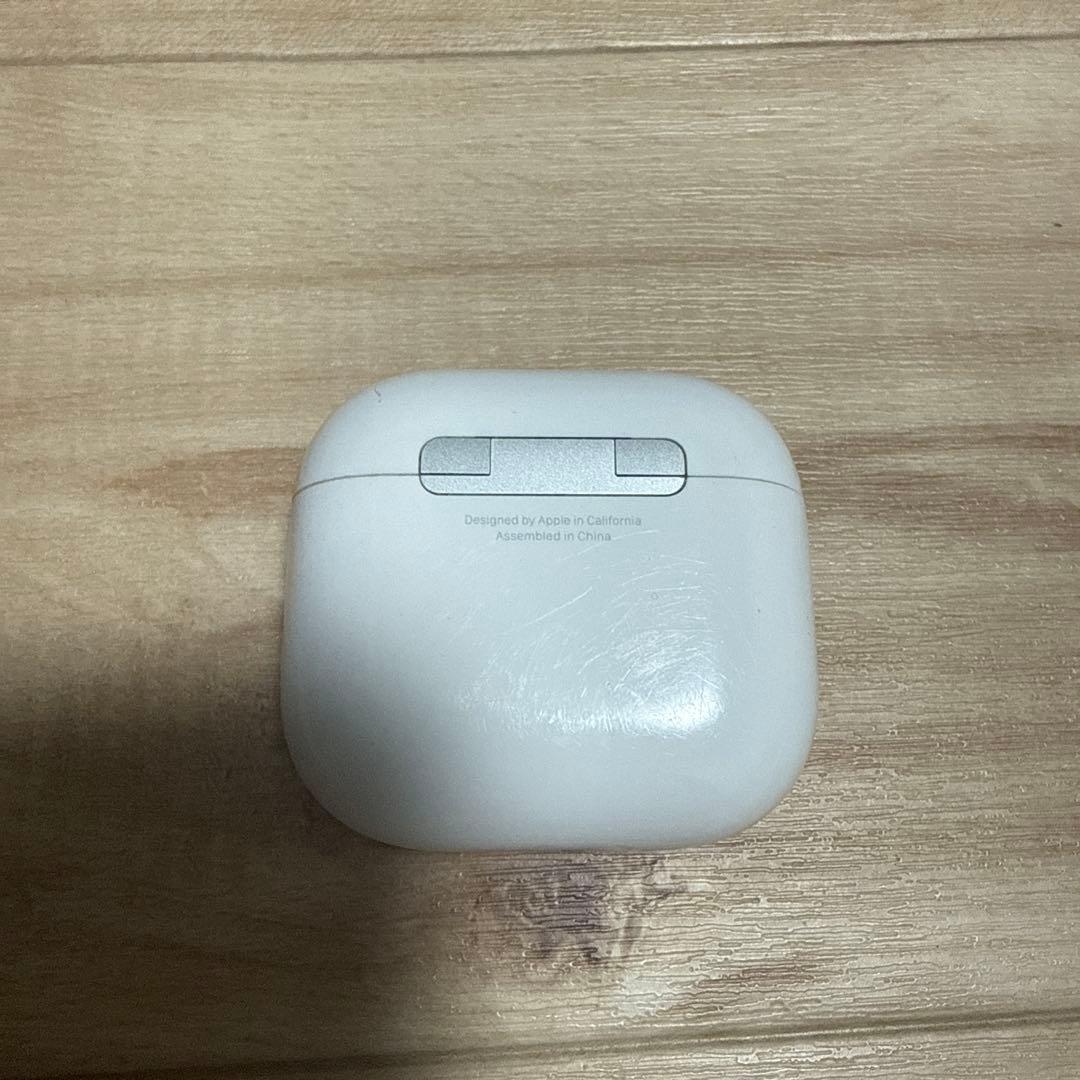 AirPods 4世代本体 ノイズキャンセリング