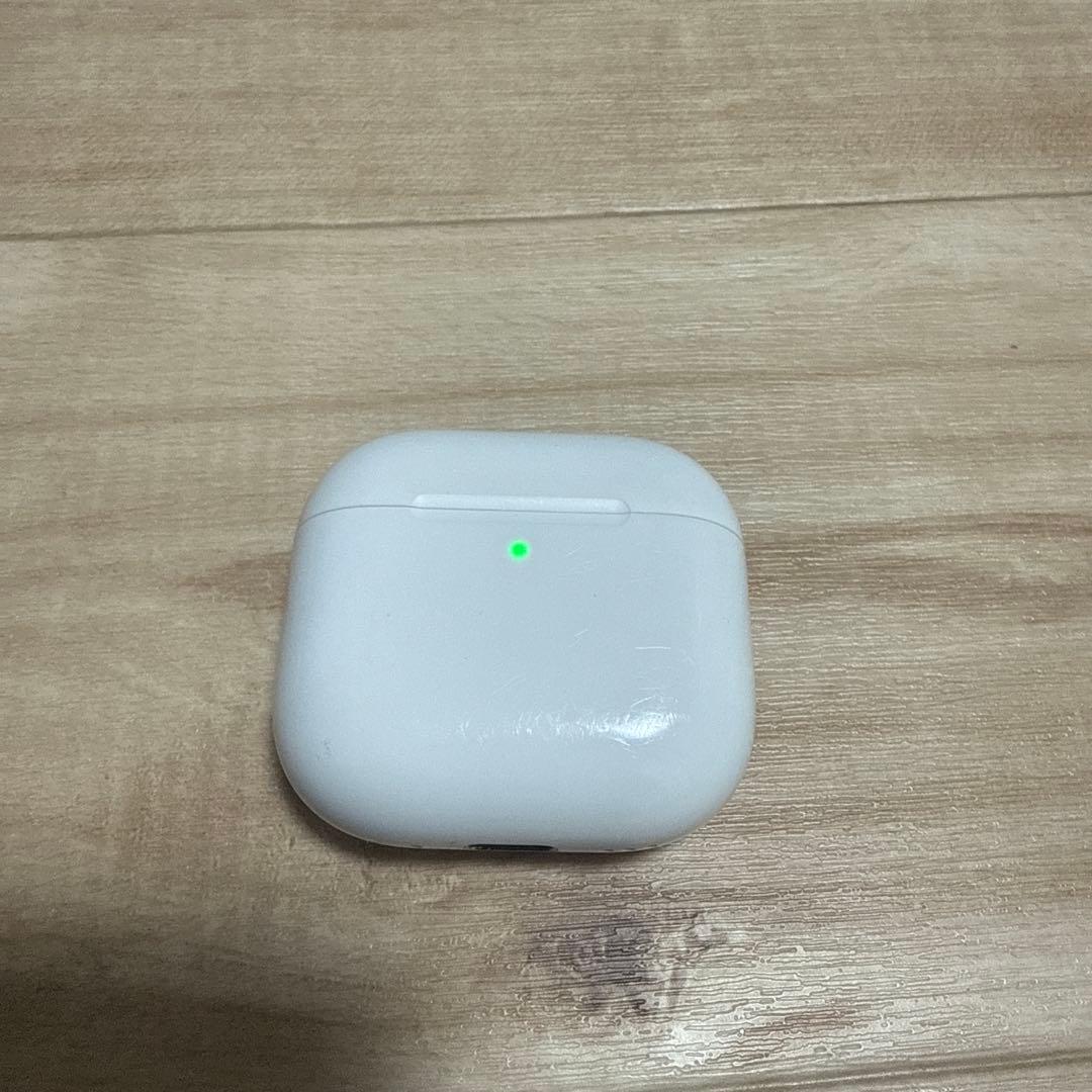 AirPods 4世代本体 ノイズキャンセリング