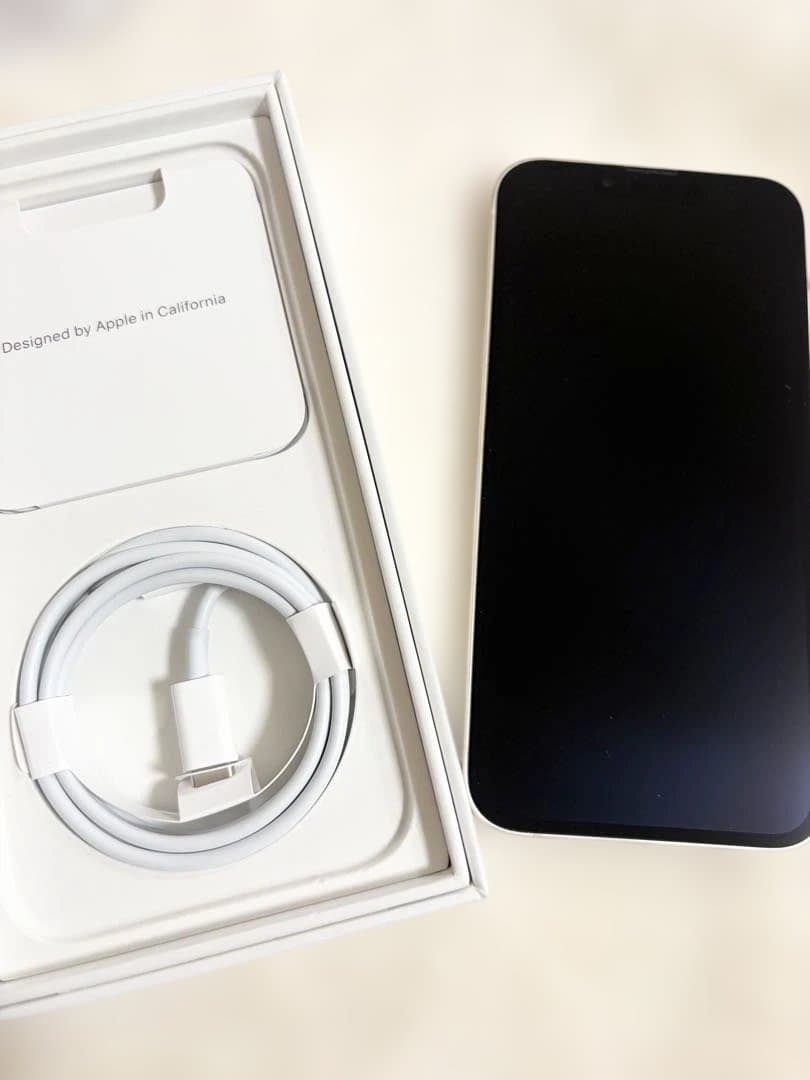 Apple iPhone 13 ホワイト 箱付き