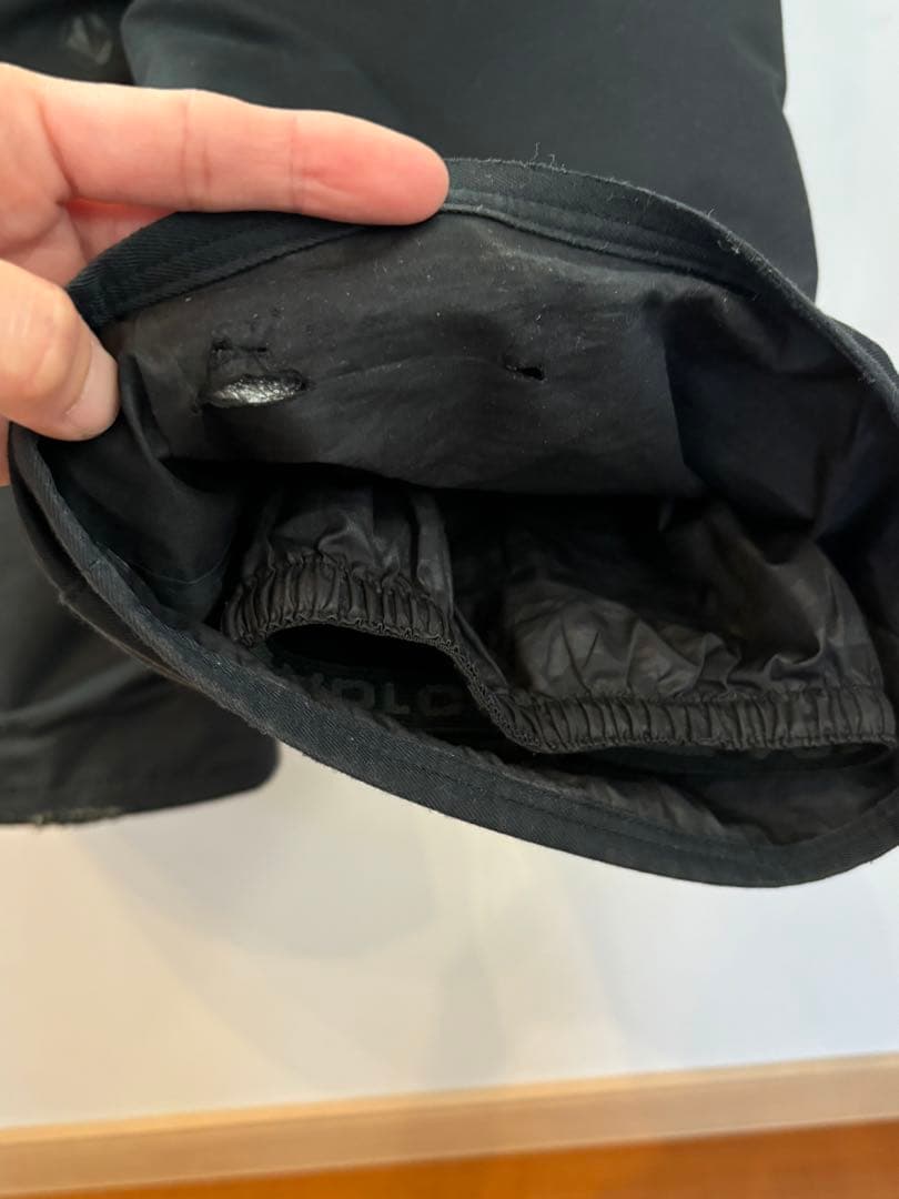 VOLCOM 子供用 スノーボードウェア　S