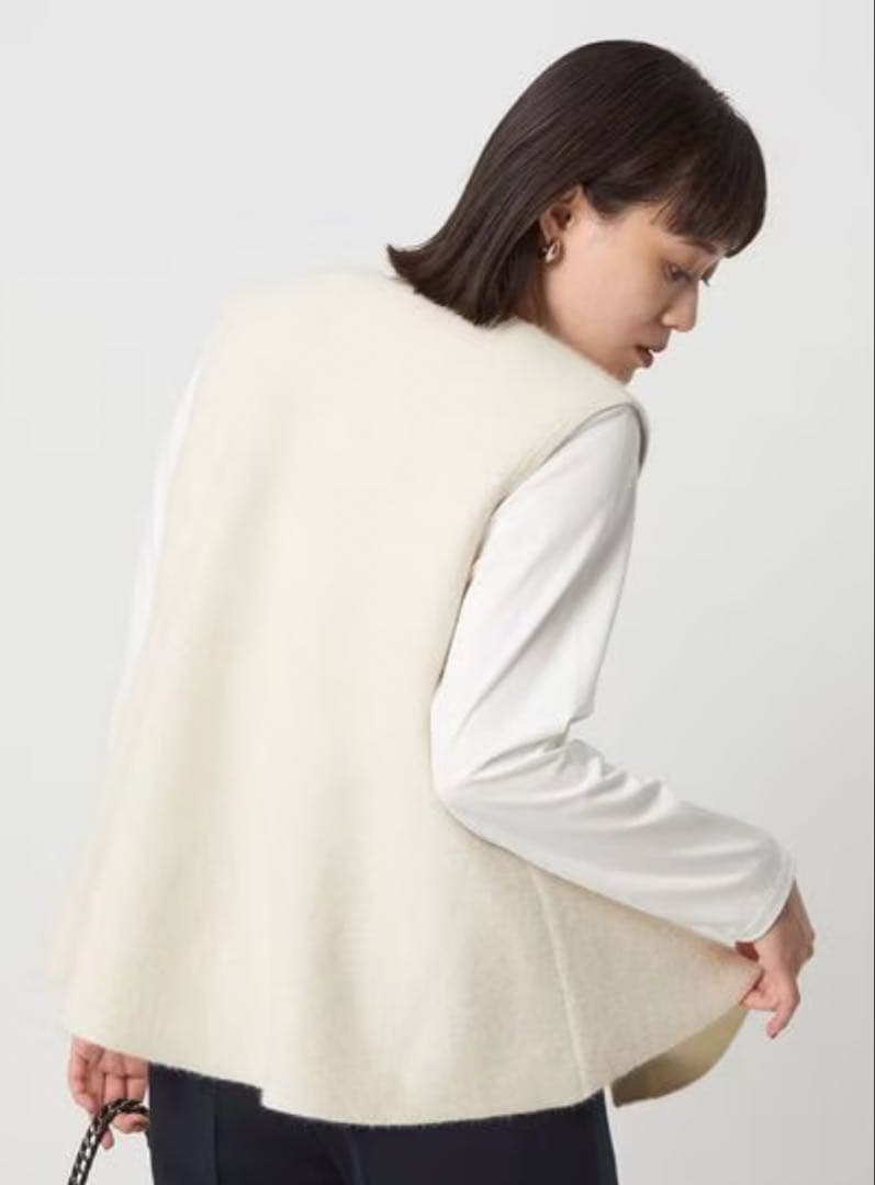 グリーンレーベルリラクシング FOXブレンド セッケツ ニット ジレ　タグ付き