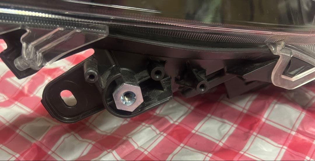 トヨタ カローラツーリング・カローラスポーツ 純正 右ヘッドライト 中古品