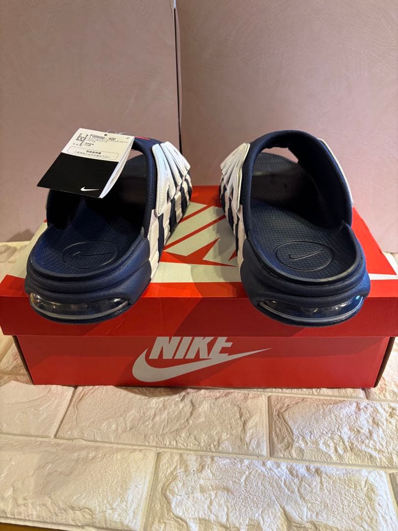 #新品未使用Nike AIR MOREアップテンポスポーツサンダル ネイビー30