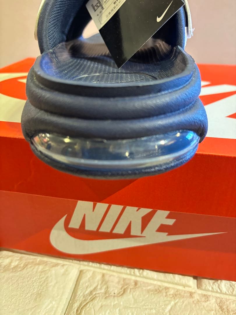 #新品未使用Nike AIR MOREアップテンポスポーツサンダル ネイビー30