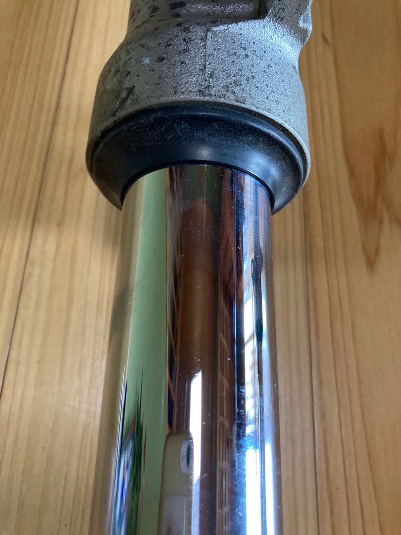 け*ん様 ホーネット250 純正 フロントフォーク MC31 絶版 希少 トップ