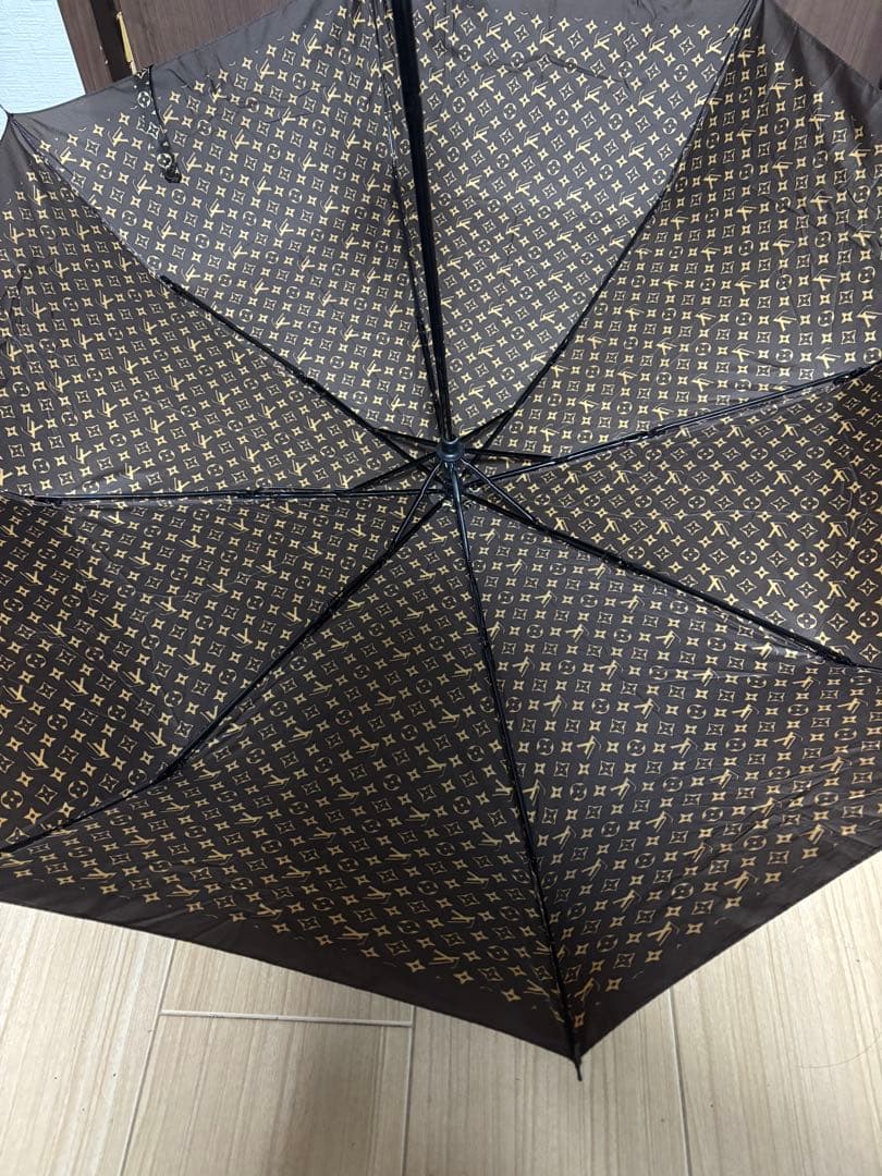 VUITTONの折り畳み傘 【まゆ様購入】