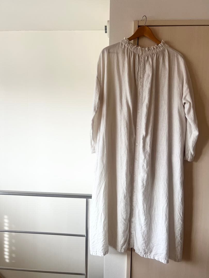 nestRobe リネン シャーリングネックワンピース