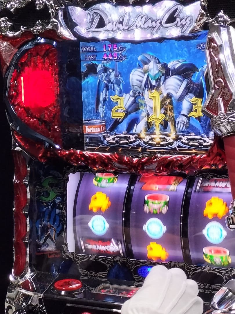 ポンタ　パチスロ実機　デビルメイクライ4