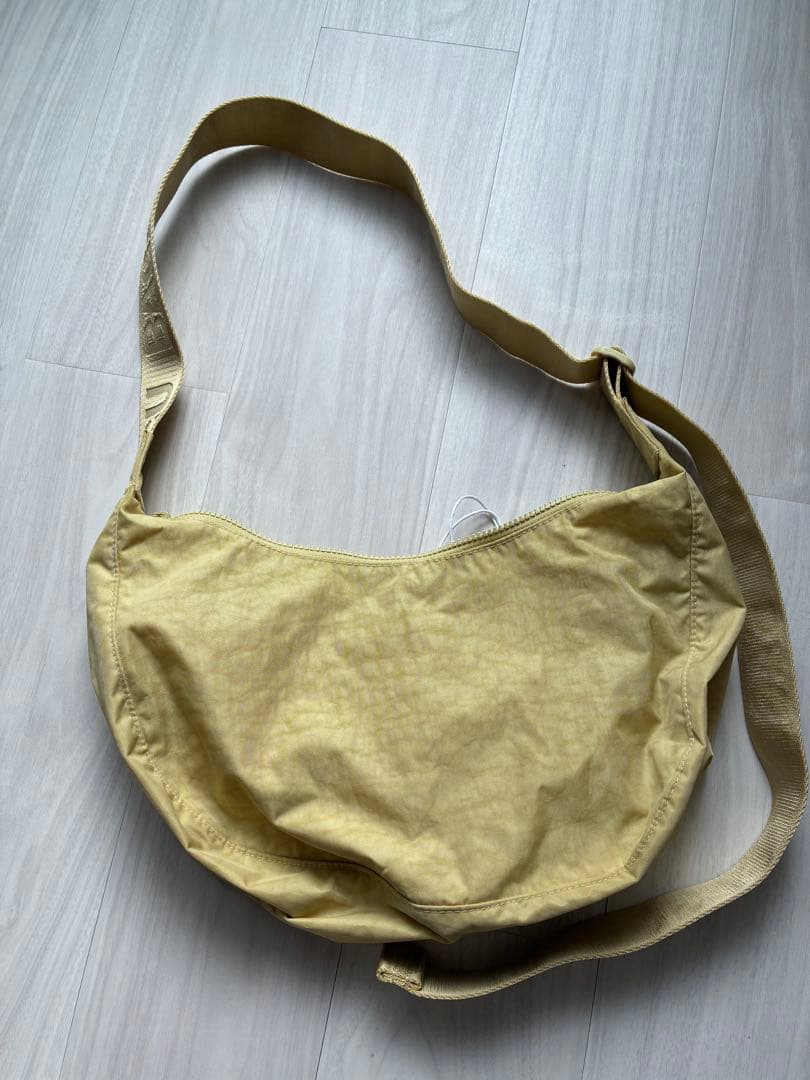 バッグ baggu Medium Nylon Crescent Bag