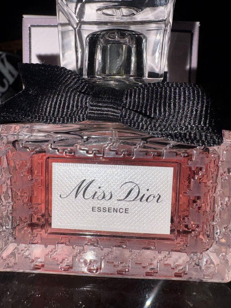 M*a様 Miss Dior Essence 35mL
