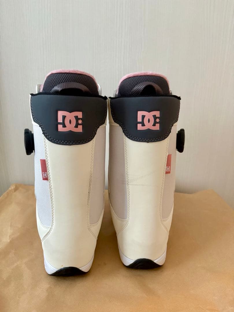 DC スノーボードブーツ 女性用