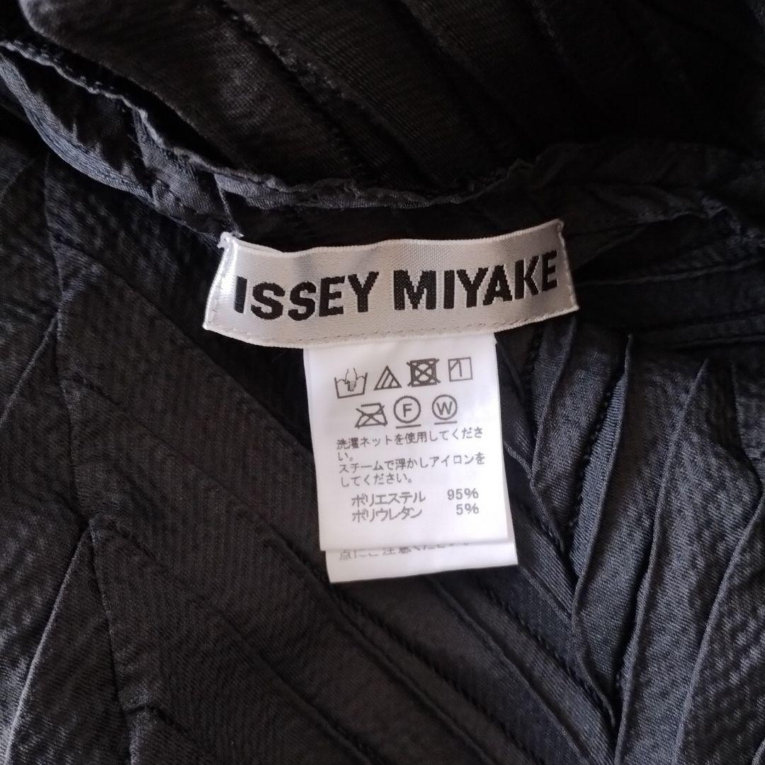 issey miyake ワンピース　ブラック　個性的