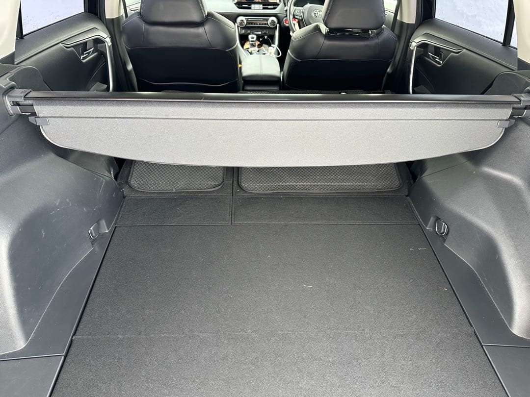 トヨタ純正用品　トノカバー　RAV4