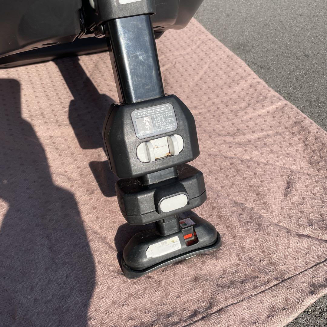 美品　アップリカ フラディアグロウ DX 新生児対応チャイルドシート