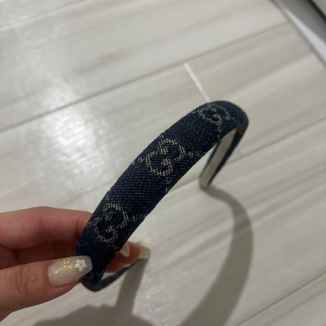 GUCCI ネイビー ヘアバンド　デニムカチューシャ　GGデザイン