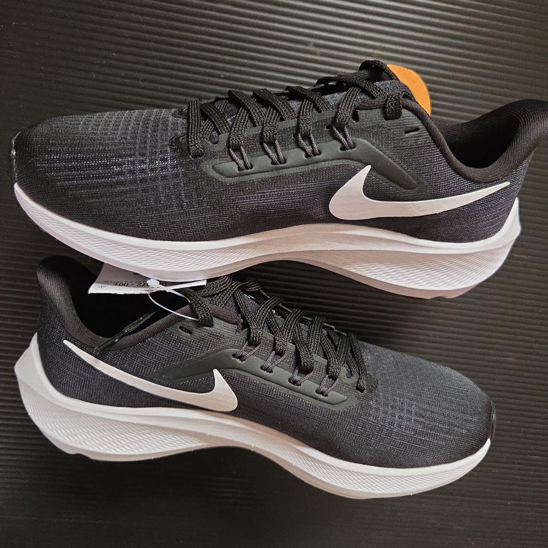 Sayaka。未使用❗W ナイキ AIR ZOOM PEGAS 39 24