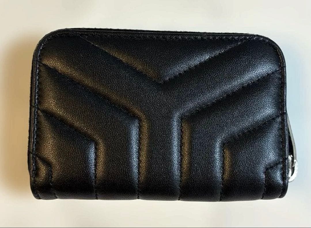 【美品】SAINT LAURENT ブラック ケース サンローラン