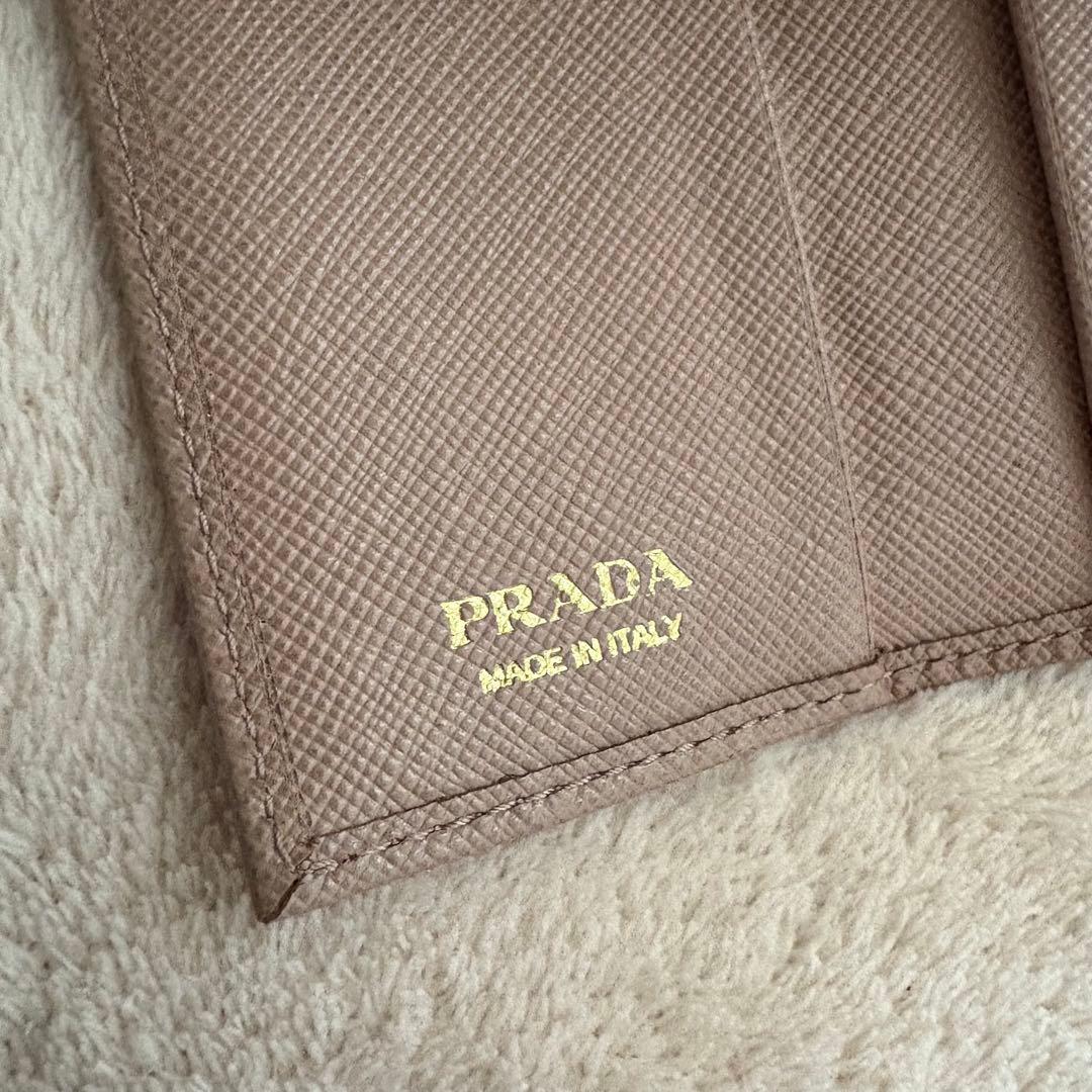 komama　PRADA キーケース
