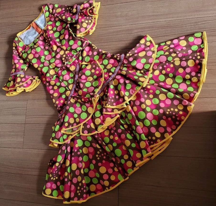 スペイン製フラメンコ衣装　ツーピース