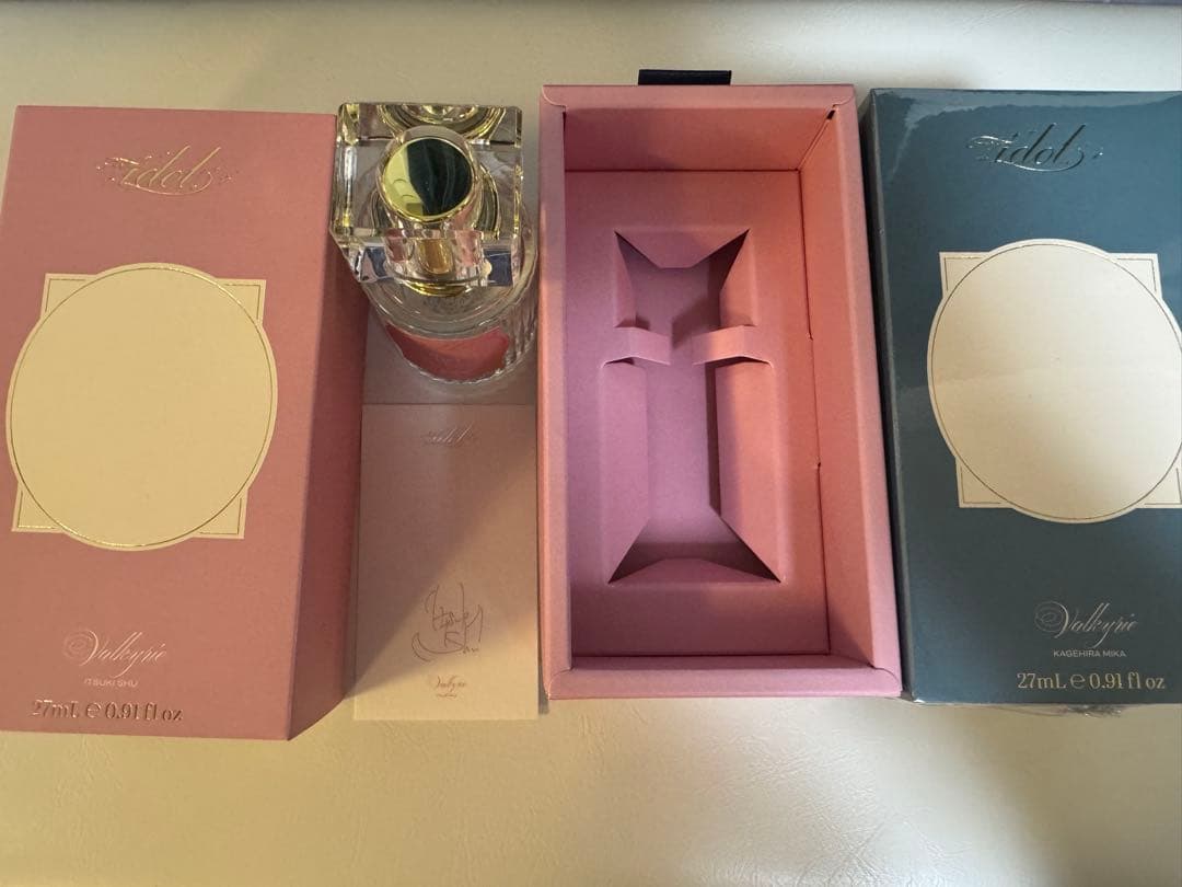 のん　香水2点セット