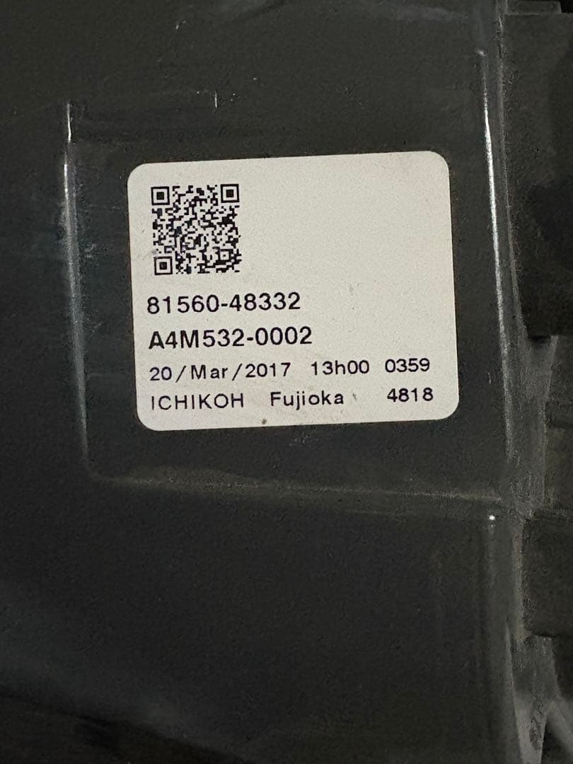 60ハリアー 左外側テールランプ トヨタ純正