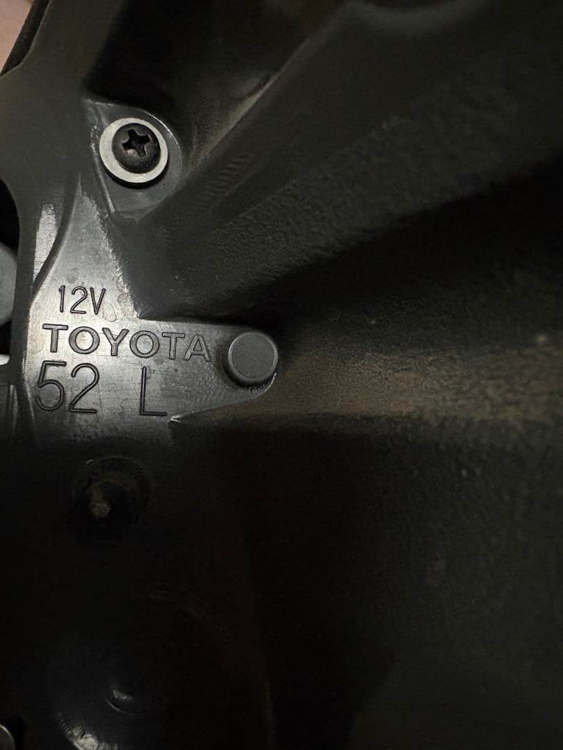 60ハリアー 左外側テールランプ トヨタ純正