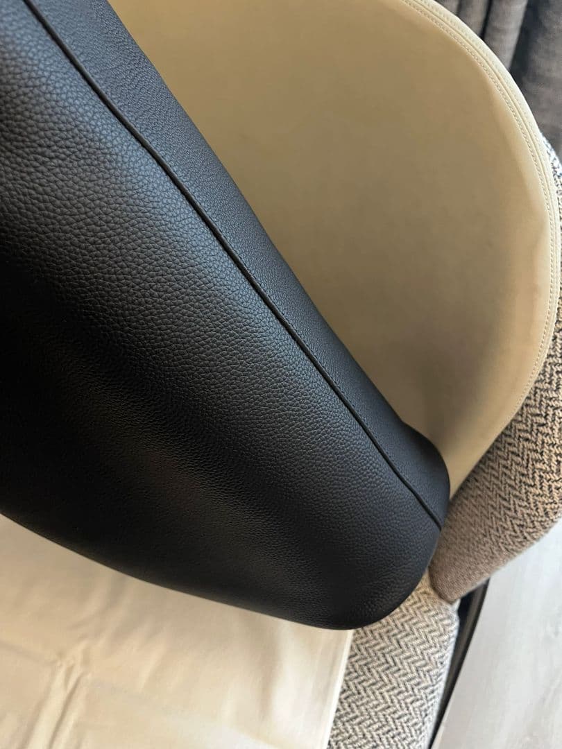 the row bindle three black ザ ロウ