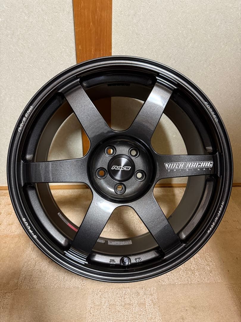 タイヤ・ホイール RAYS VOLK RACING TE37 SAGA S Plus 18inch
