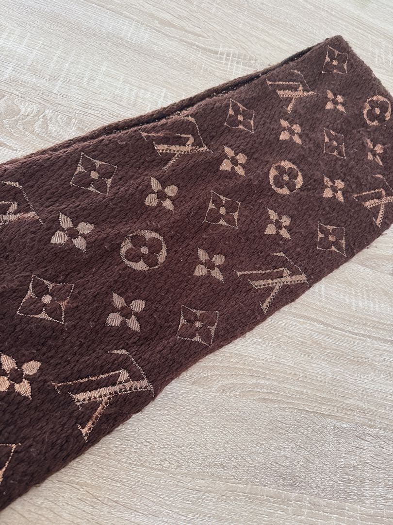 ルイヴィトン エシャルプロゴマニア マフラー シャインマロン