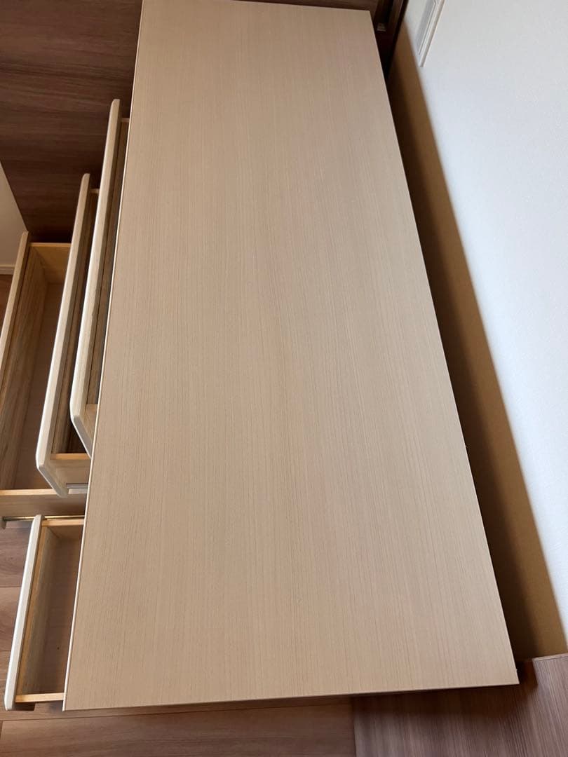 ホワイトウォッシュ 木製チェスト 8引き出し