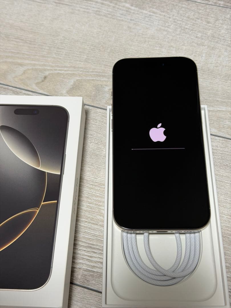 iPhone 16 Pro 128GB ナチュラルチタニウム Sim free