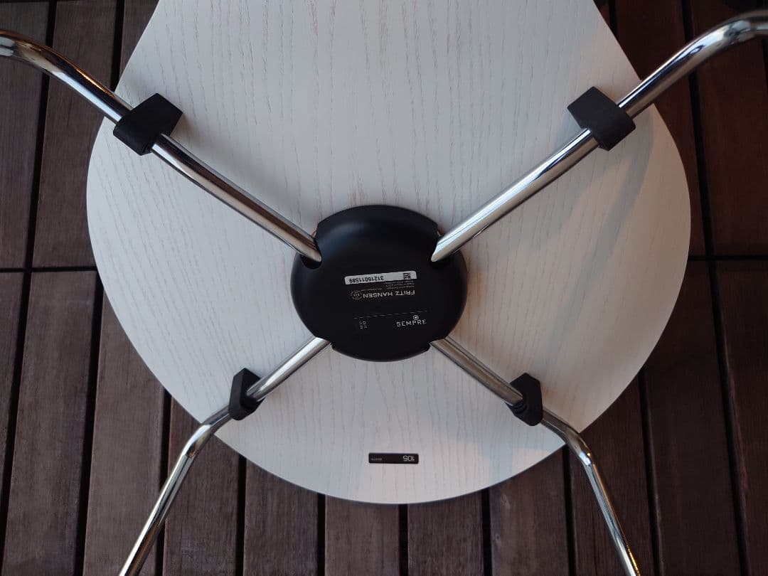 【展示品】フリッツハンセン／セブンチェア／カラードアッシュホワイト／クローム脚①